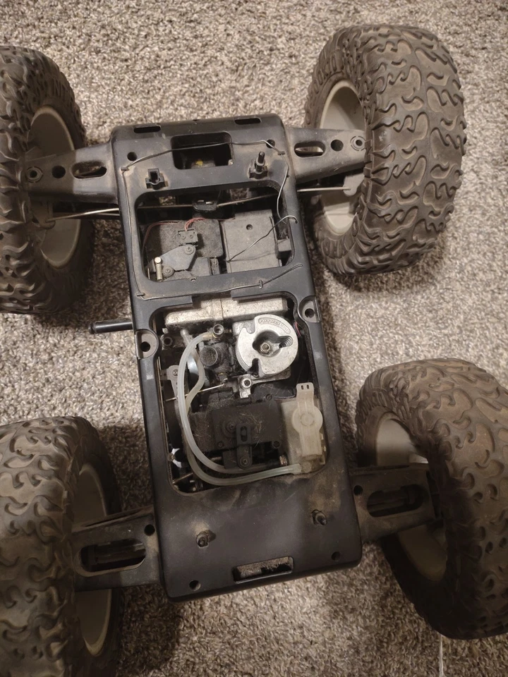 Nitro Ricochet gas RC car/truck - Image 2 of 4