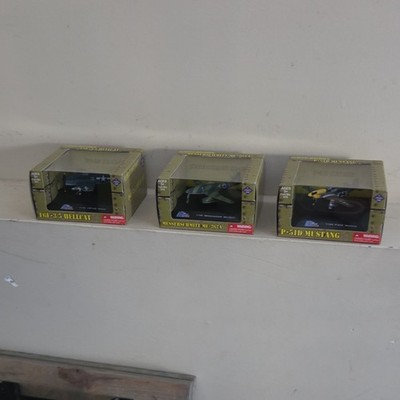 21st Century Toys 1:144  Hellcat, Messershmitt And P51D Mustang Airplanes.