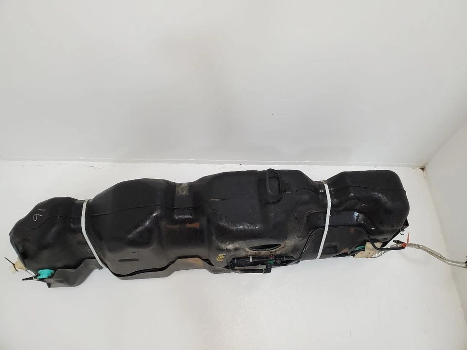 2009-2014 FORD EXPEDITION Fuel Tank 131  Wb Extended AL1Z9002B 33.5 Gal        Foto 2 de 4
