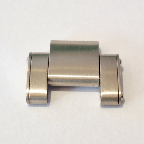 TUDOR Black Bay 16mm steel link - Picture 6 of 7