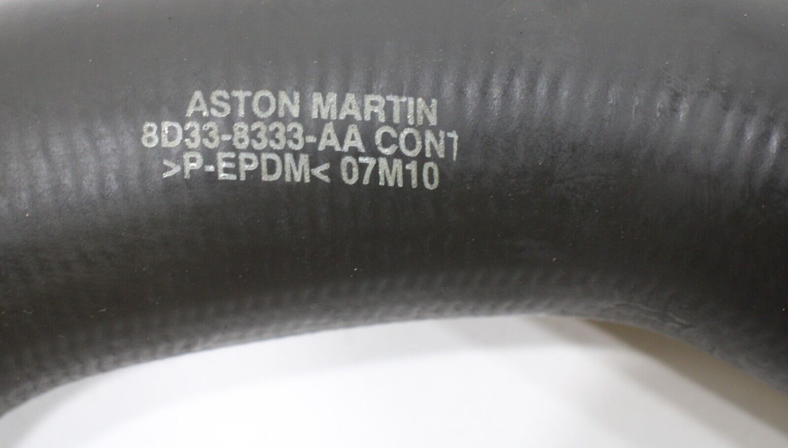 2010-2019 ASTON MARTIN RAPIDE RADIATOR COOLANT COOLING WATER HOSE TUBE PIPE OEM