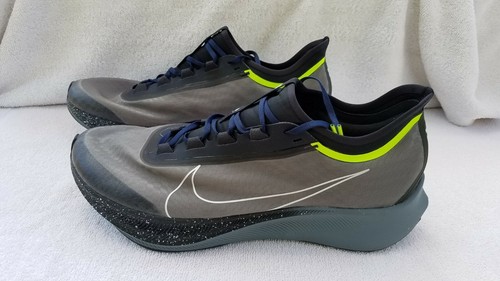 nike zoom fly 3 premium