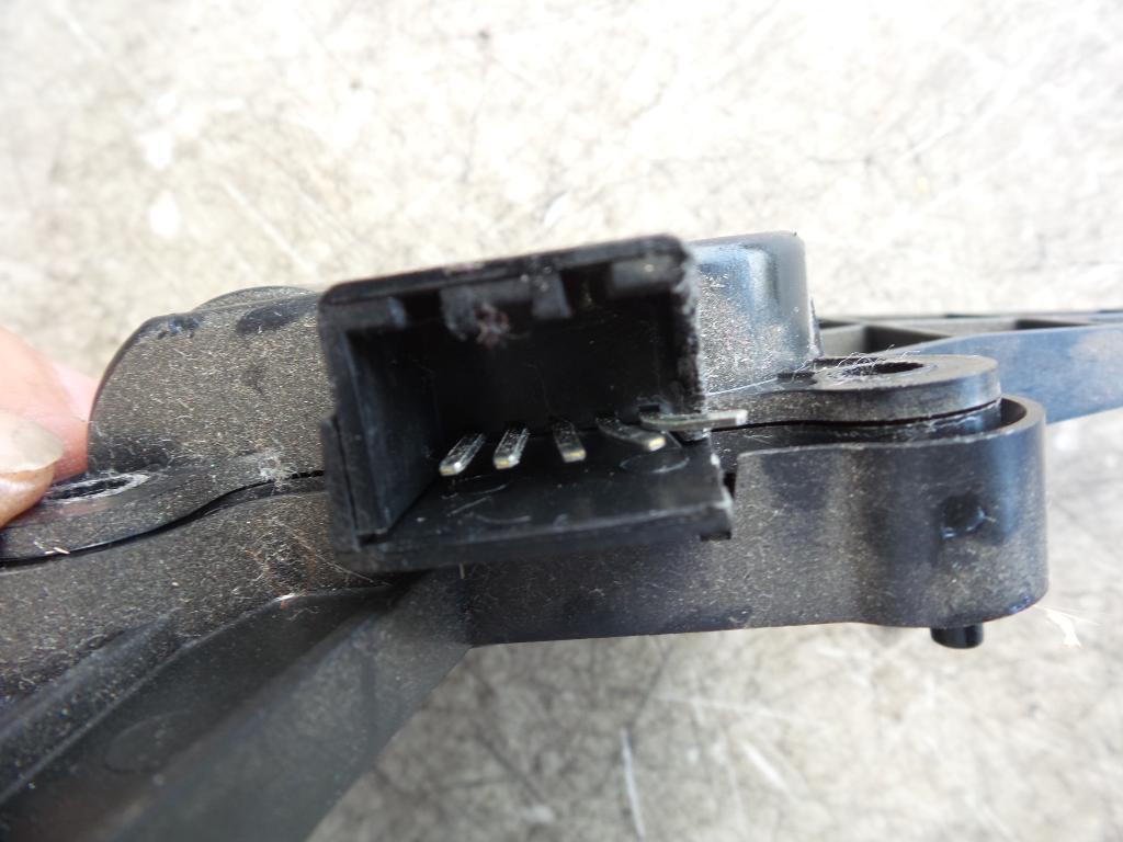 HYUNDAI SONATA AC FLAP/ STEPPER MOTOR WOORY HVAC ACTUATOR 06/0504/10 eBay