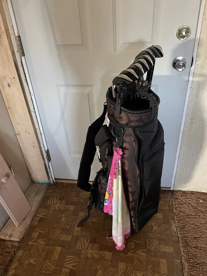 Ladies Intrepid Iron Set And Bag - Image 3 of 4