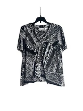 Alfred Dunner Short Sleeve V-Neck Top Sz Medium Black/White Embellished