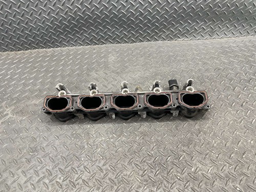 Lamborghini Huracan Right Lower Intake manifold Photo - $549