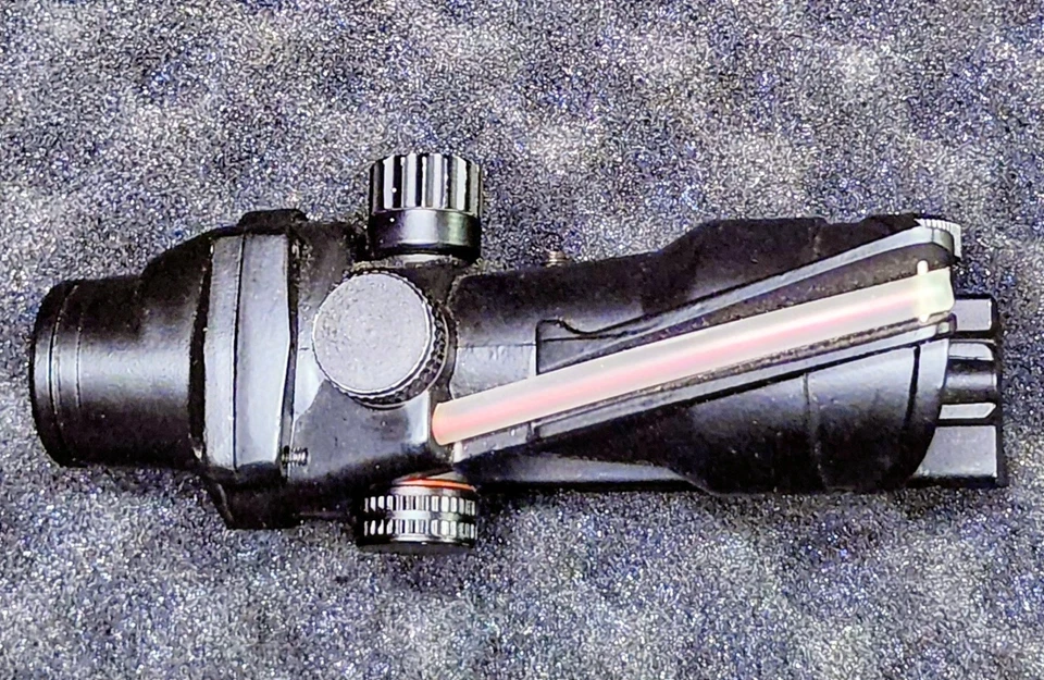 Mira telescópica Trijicon ACOG 4x32 RCO USMC rifle óptica de combate TA31RCO-A4 Foto 3 de 4