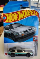 2022 Hot Wheels Treasure Hunts #236/250 HW Rolling Metal DMC Delorean