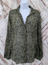Bella Dahl Green Leopard Print Button Down Top