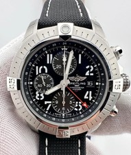 Breitling Avenger Chronograph GMT 45 A2431510...