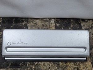 Franklin Covey Planner Classic Hole Punch