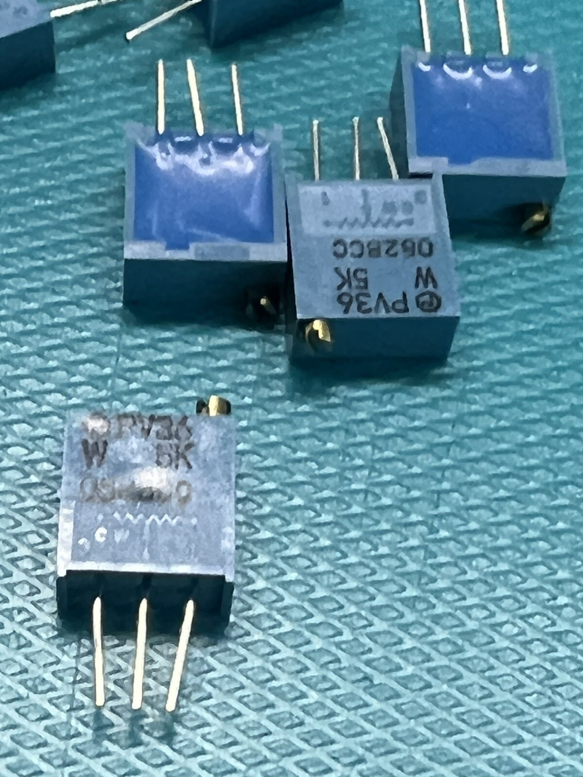 PV36W502C01B00 11 Pieces Bourns Trimmers/Pots/Rheostats for sale