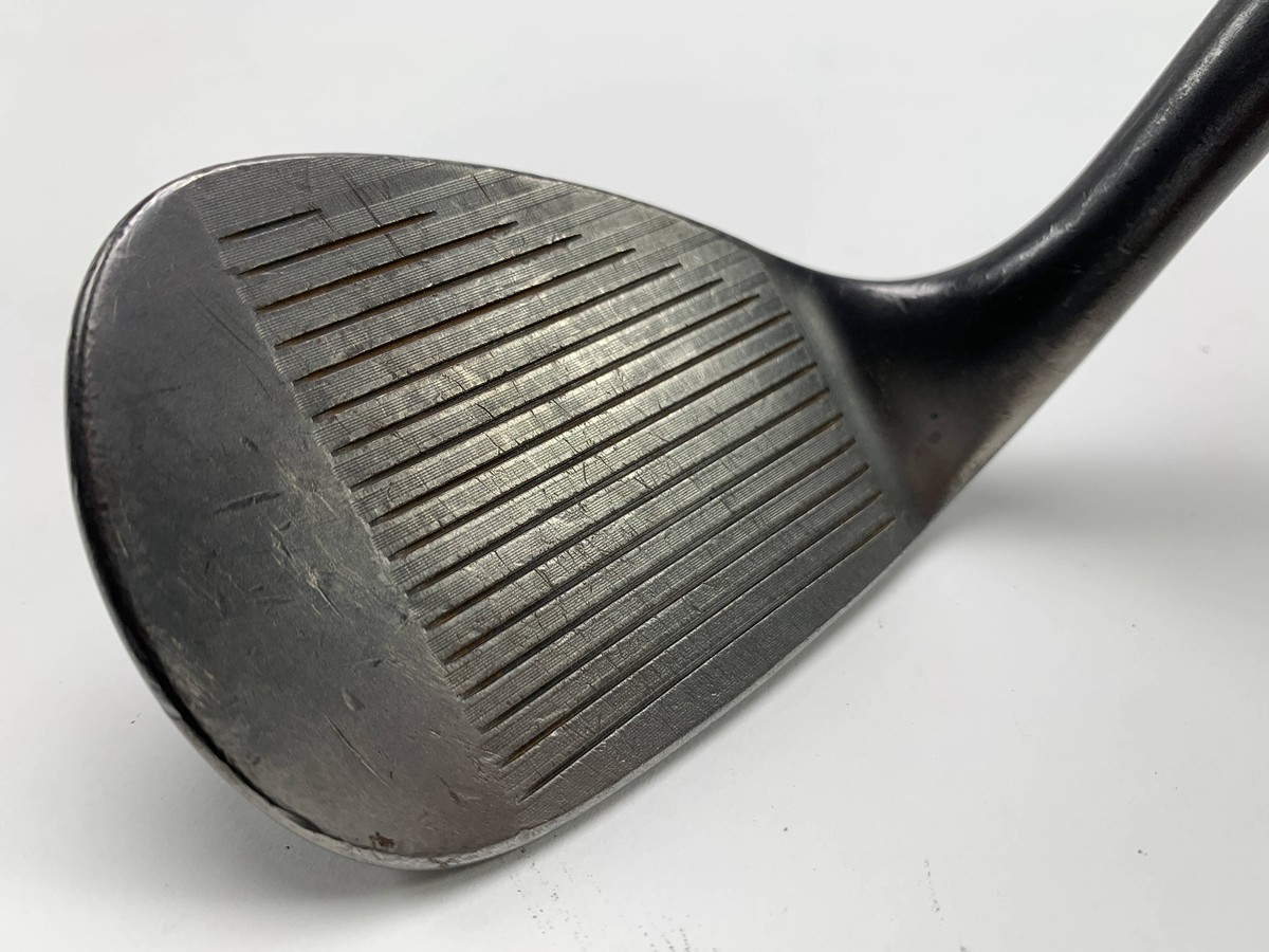 Titleist Vokey SM9 Jet Black 60* 8 M-Grind AeroTech Titleist Vokey SM9 Jet Black 60* 8 M-Grind AeroTech