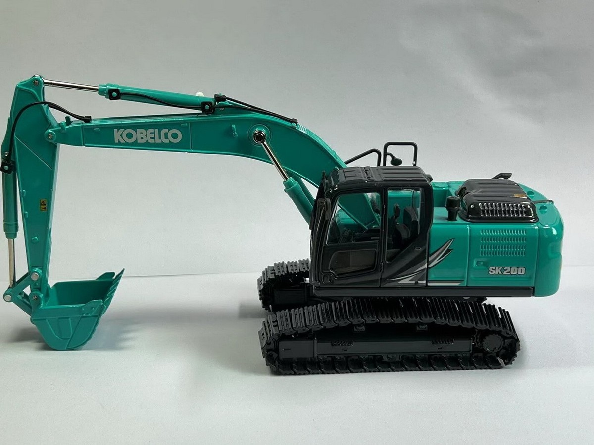 1/50 Scale KOBELCO SK200-12 Hydraulic Excavators Diecast Model Toy