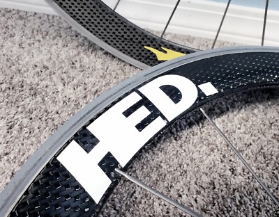 Hed Alps Carbon Fiber Aero Wheelset 650c Clincher Wheels Hed Alps Carbon Fiber Aero Wheelset 650c Clincher Wheels
