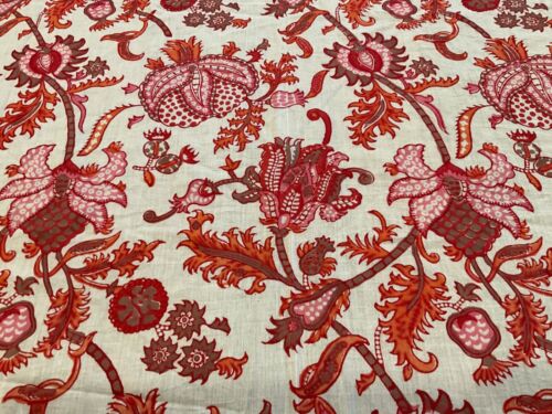 ROBERTA ROLLER RABBIT 100% COTTON PINK & RED PAISLEY "AMANDA" TABLECLOTH - NWT! - Picture 2 of 8