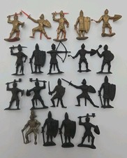 Vintage Medieval Knight Soldier Figure Lot 19 Plastic Warriors Swords Shields...