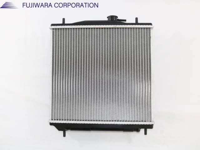 SUBARU Vivio 1996 V-KW3 Radiator 45199KC032 [New] [PA01838066] - Image 2 of 2