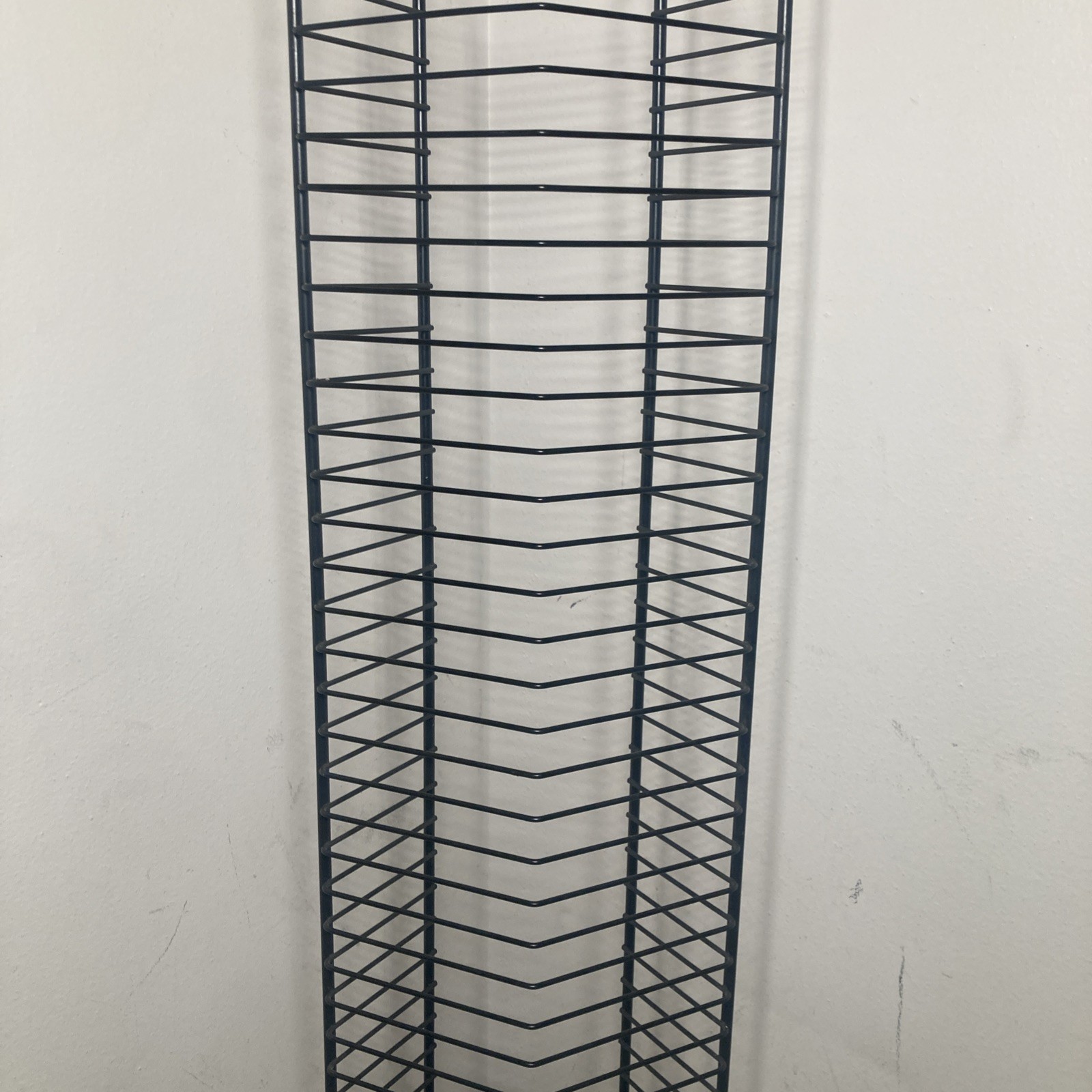 Wire DVD / Game Tower Storage Rack Tower Holds 47 Discs Wire Stand Vintage 38.5”