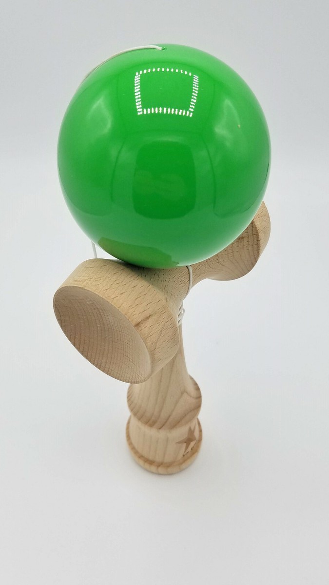 Super Kendama Jumbo 9.5 Con Palla Verde Lucido - Giocattolo Abilità Giapponese In Legno Di Faggio (Nuovo)