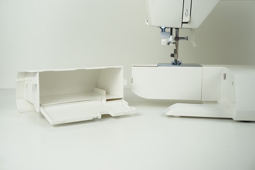 Singer Brilliance Model 6199 100-Stitch Computerized Sewing Machine - Tested - Picture 15 of 19