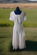 McClintock Vintage Cottage Core Off White Victorian Vintage Dress 8 Wedding