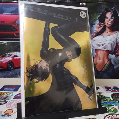 Batgirl #17 (2026) - KyuYong Eom Virgin Foil C2E2 Exclusive
