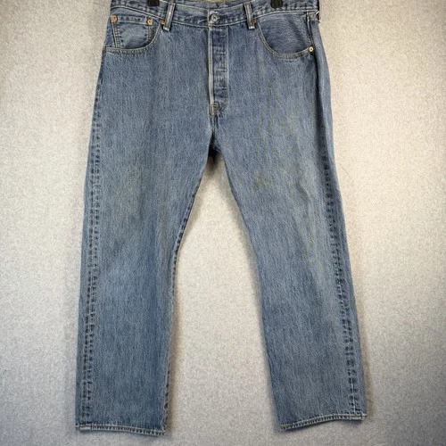 Levi's vs Wrangler vs Lee — Best Jeans Compared