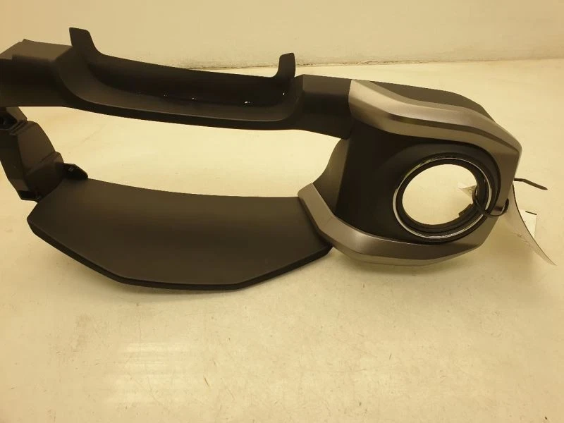 Toyota Tacoma SR5 2019 velocímetro tablero bisel montaje  Foto 2 de 4