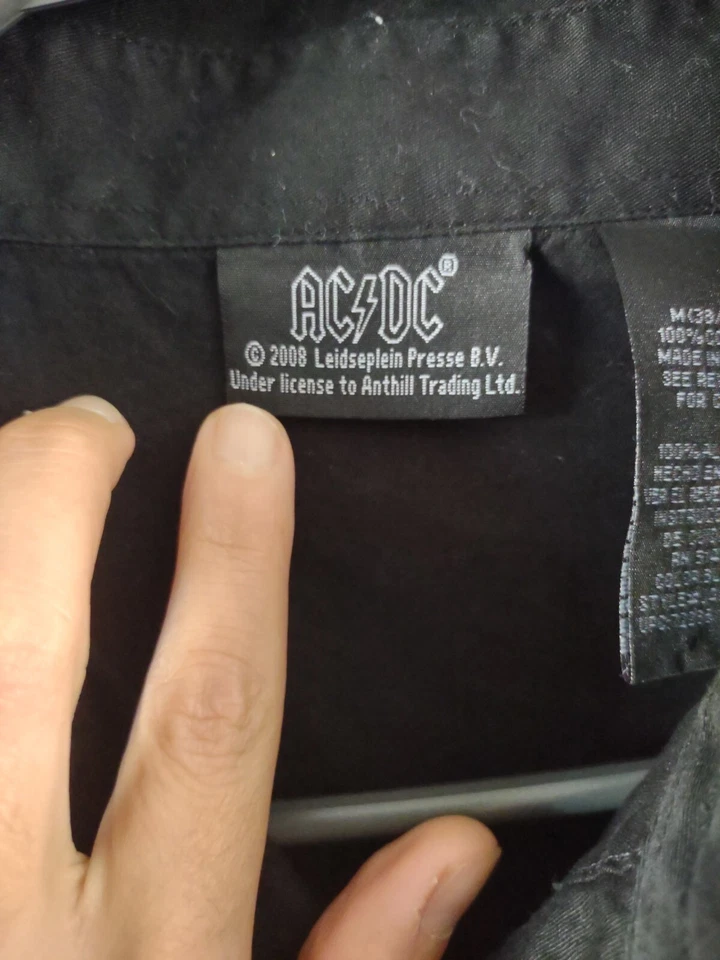 Camisa AC/DC 2008 abotonada trabajo/casual manga corta talla mediana (38-40) Foto 3 de 4