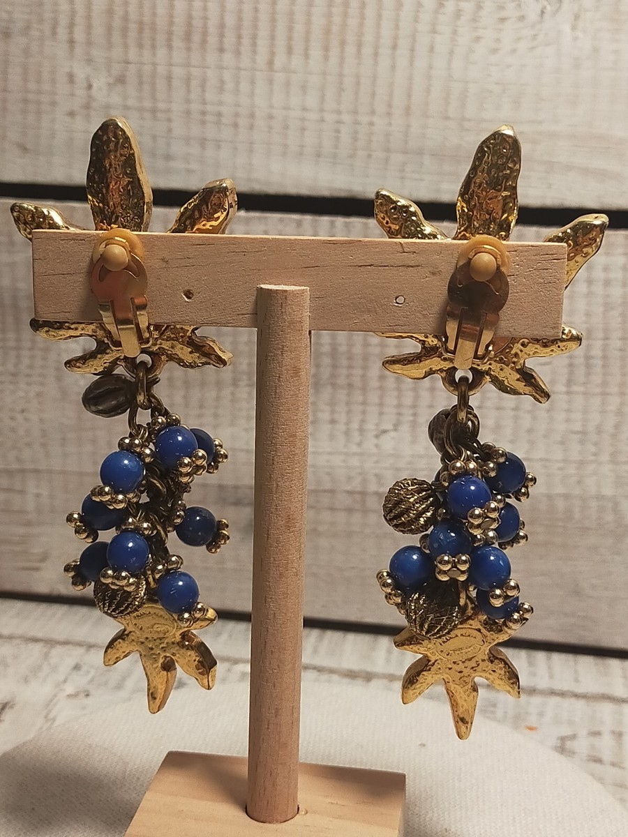 Boucles D'oreilles Clips Vintage Franck Herval - Résine Dorée Et Perles Bleues - Occasion