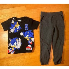Bundle Sonic the Hedgehog Outfit Set Graphic Tee  Jogger Pants Kids Size 5