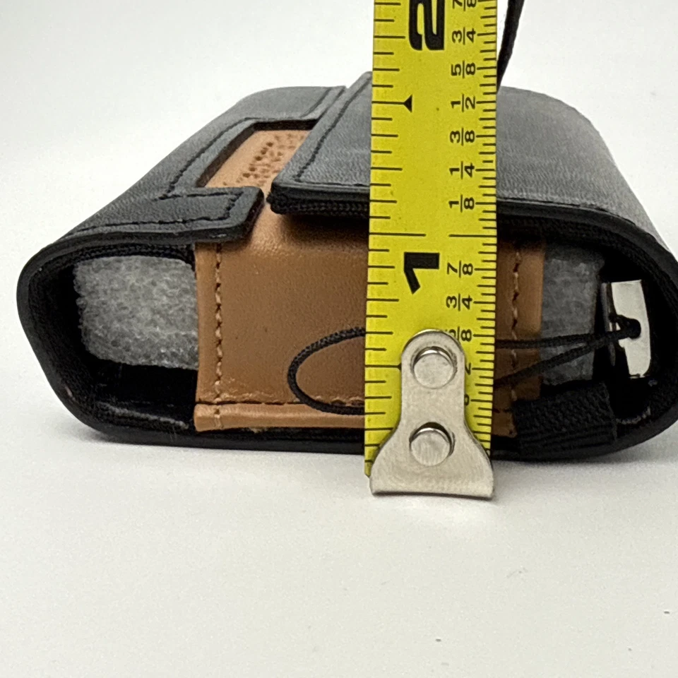 Original Blackberry Universal Pouch Sleeve Cover Black /Tan with Strap - Image 4 of 4