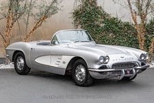 1961 Chevrolet Corvette Convertible With 2 Tops 1961 Chevrolet Corvette Convertible With 2 Tops