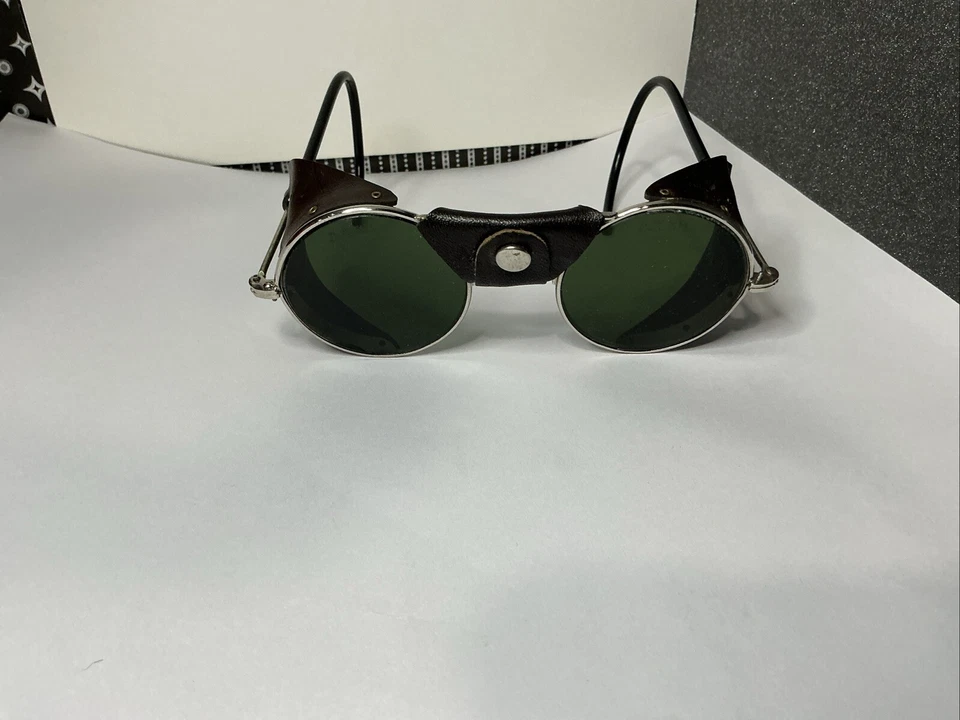 GAFAS DE SOL STEAMPUNK WW2 WILLSON MATSUDA LENTES VERDES Y PROTECTORES LATERALES DE COLECCIÓN Foto 2 de 4