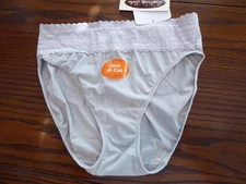 NWT WARNERS NO PINCHING NO PROBLEMS LACE TRIM HI-CUT PANTIES PUTTY PA1 5109 S