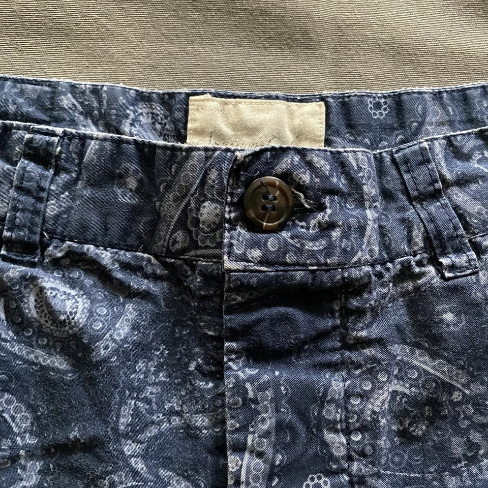 Sovereign Code Shorts Mens Size Small Blue Paisley Chino Casual - Image 4 of 4