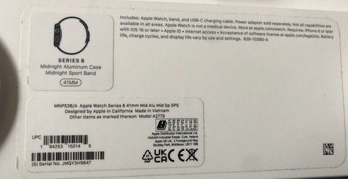 Apple Watch Series 8 41mm Midnight Aluminiowe etui z paskiem sportowym (podrapane) - Zdjęcie 2 z 10