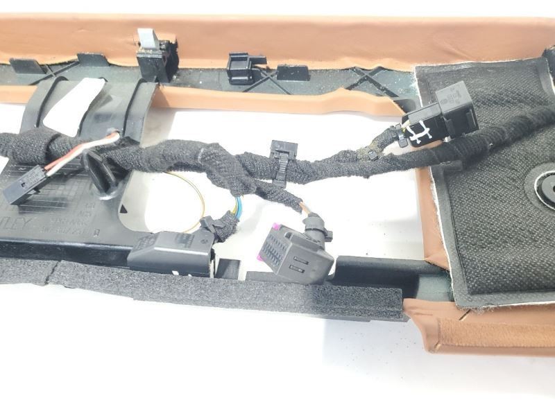 2007 Bentley Continental GTC OEM 3w7867251 Front Top Trim