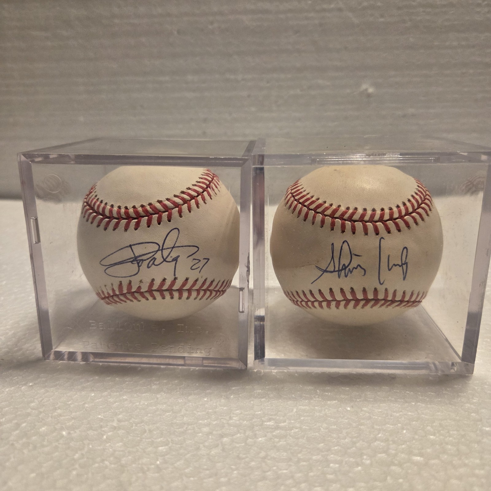 Jaret Wright  and Steve Kemp  signed  baseballs