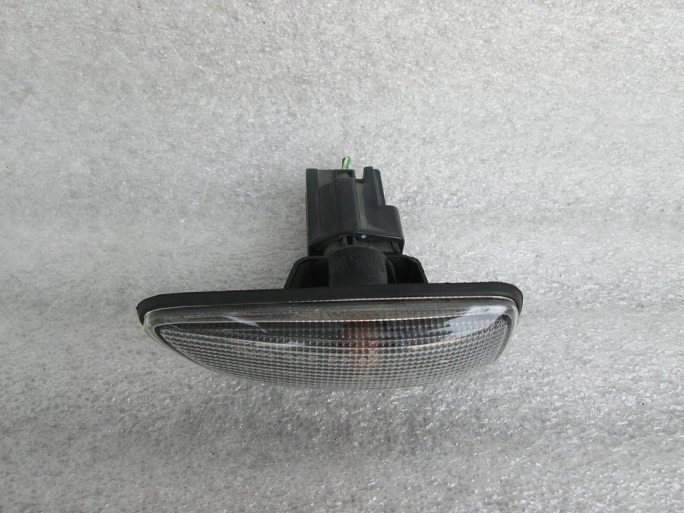 Luz de señalización lateral Volvo V70xc V70 XC OEM lámpara indicador de giro repetidor genuino Foto 3 de 4