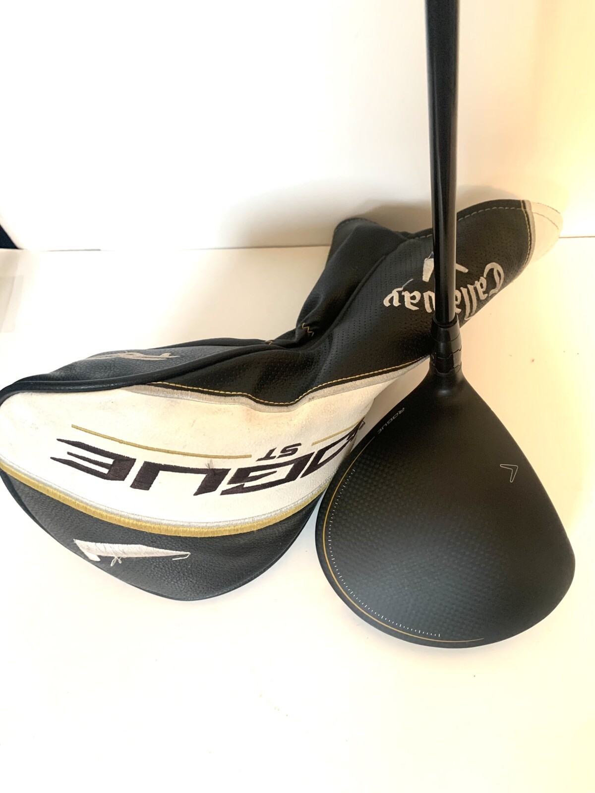 Callaway Rogue ST Max Driver 9* Tensei White 65 Graphite Stiff Right Hand