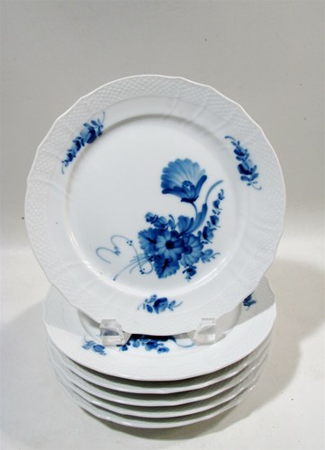 "Platos de ensalada de colección Royal Copenhagen China flores azules curvas 6 - #622 8 3/8" - Imagen 3 de 7