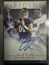 2025 Panini Origins Rookie Auto Devin Leary On Card Auto RC #RAU-DLE Ravens ?⬛. rookie card picture