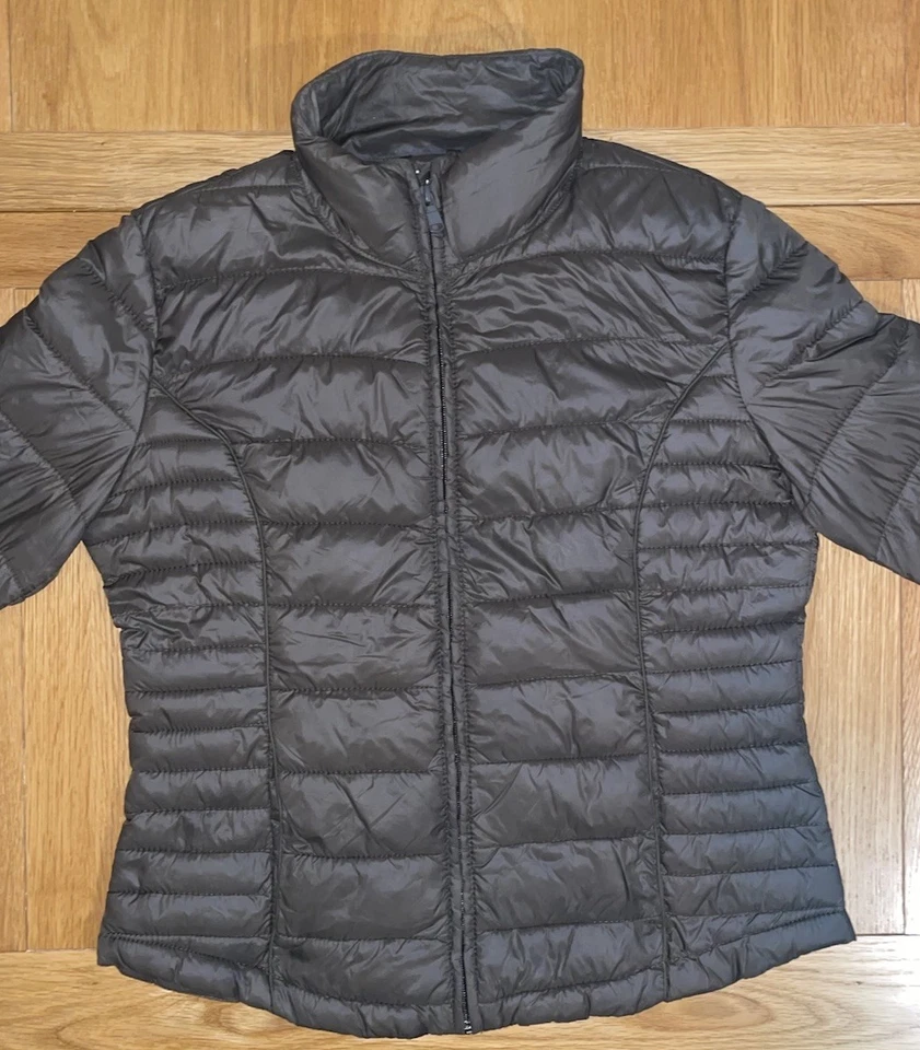 Atmosphere Women’s Packable Super Light Jacket Size 10 Khaki Green Medium - Image 2 of 4