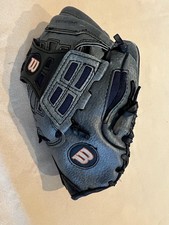 Wilson 325 T-Ball 9 1/2  Glove A0325 Z95 Right Hand Throw RHT Baseball EZ Catch