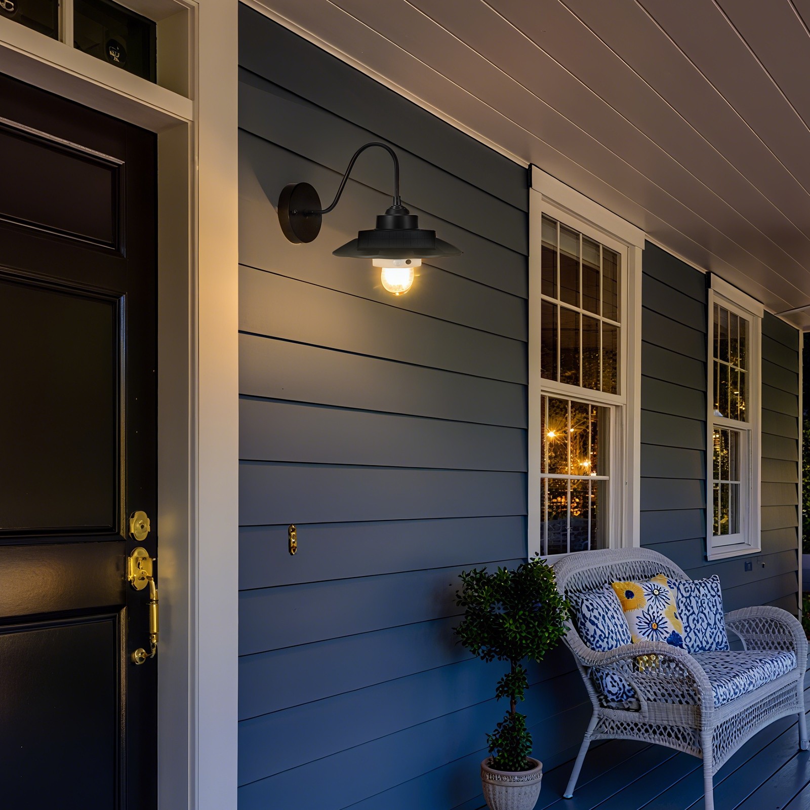 VEVOR 2 Pack Solar Outdoor Barn Light 3 Modes Farmhouse Gooseneck Wall Sconce