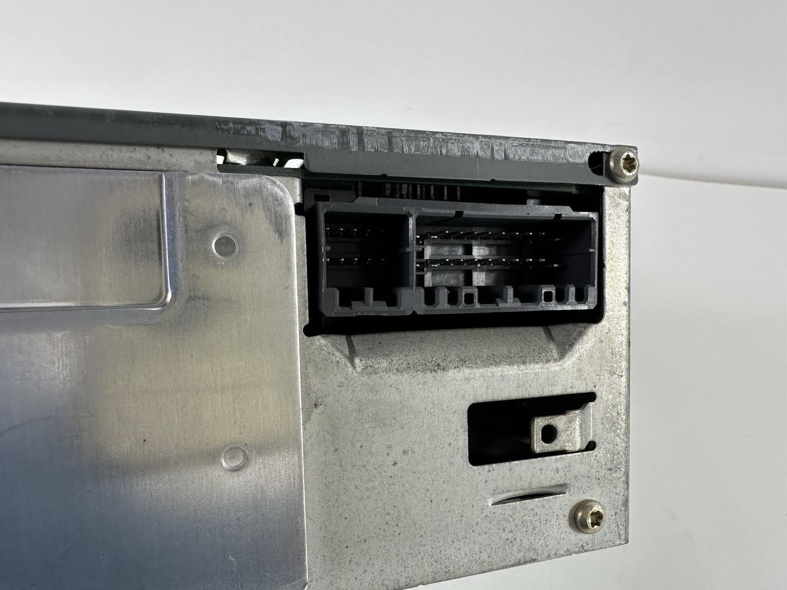 2002-2005 Dodge Ram 1500 2500 AM/FM Radio CD Player Receiver OEM P05091506AG thumbnail 6