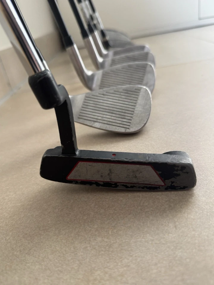 Wilson Pro Staff Golf-Set für Linkshänder Driver Hölzer Eisen & Putter Gebraucht - Bild 4 von 4