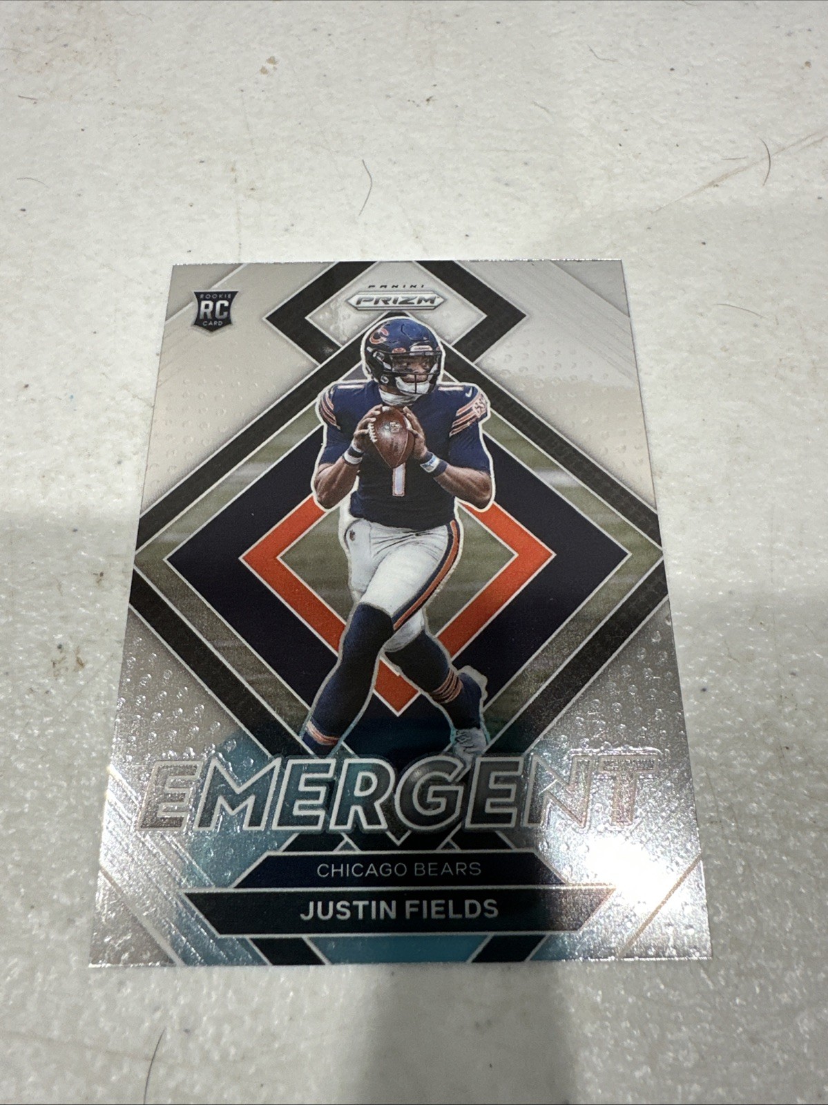 2021 Prizm Justin Fields Prizm Emergent Rookie Card RC #E-4 Chicago Bears🔥🔥🔥